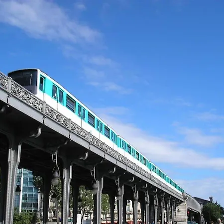 アパート Splendid 2bdrs Flat With Balcony-paris 15 - Mid T パリ