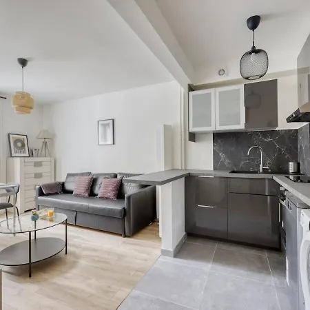 Apartment Splendid 2bdrs Flat With Balcony-paris 15 - Mid T Paris