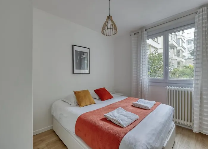 Splendid 2bdrs Flat With Balcony-paris 15 - Mid T Appartement